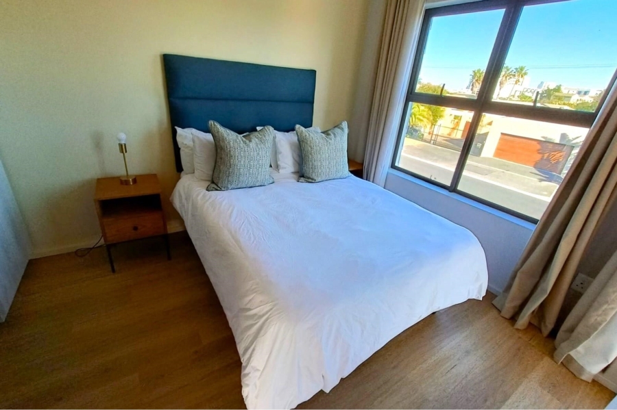To Let 2 Bedroom Property for Rent in Waves Edge Western Cape